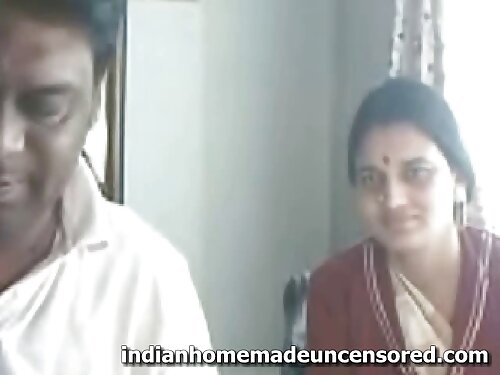ஆசிரியர் முட்டாள் கொ ...