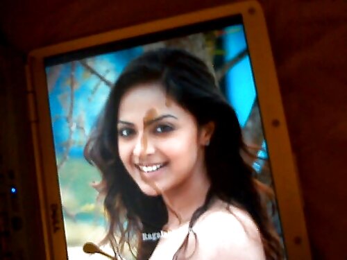 மாணவர்கள் சமையலறையில ...