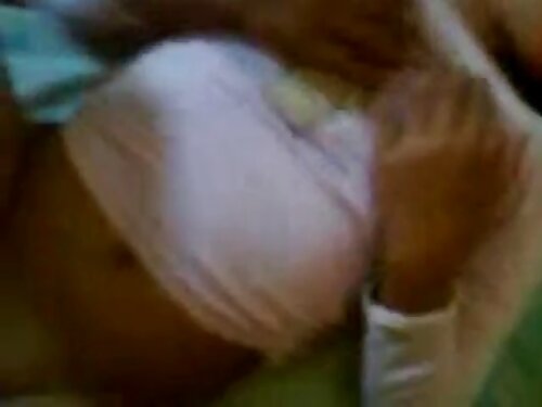 இரவு உணவின் போது, ​​ ...